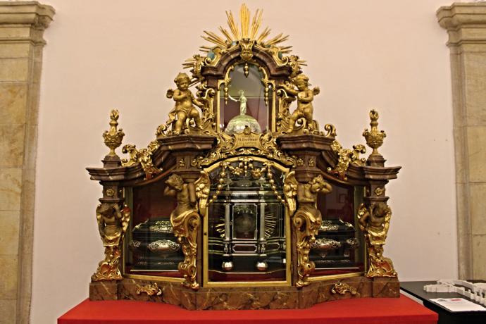 Relikviář sv. Pavlíny v chrámu sv. Václava v Olomouci. Foto: Aleš Spurný